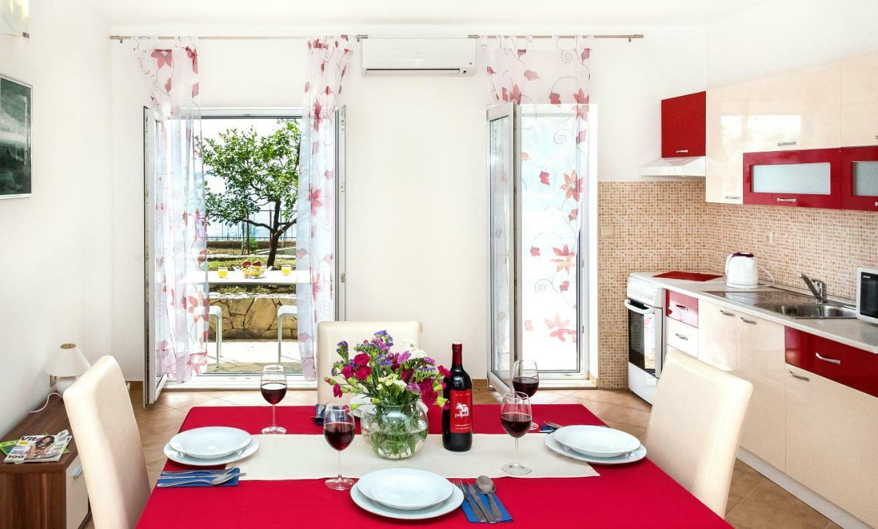 Apartmani Ami Podstrana Extérieur photo